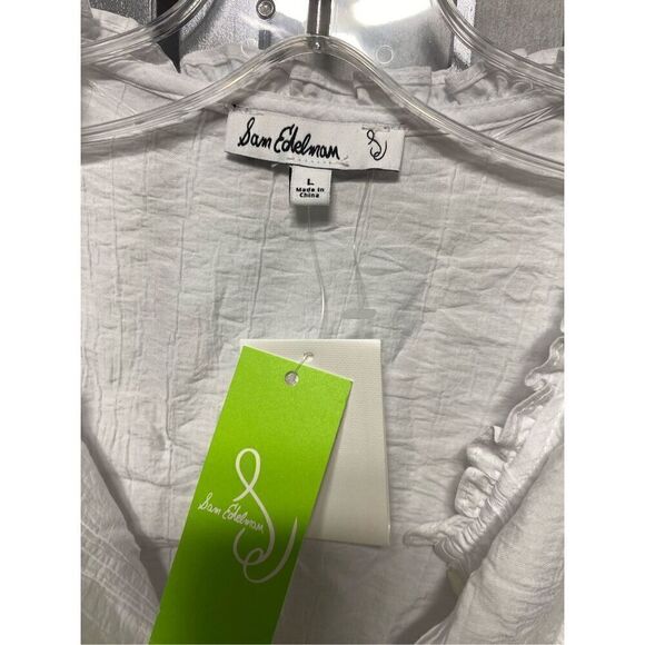 White color NWT women’s blouse. - Picture 6 of 8